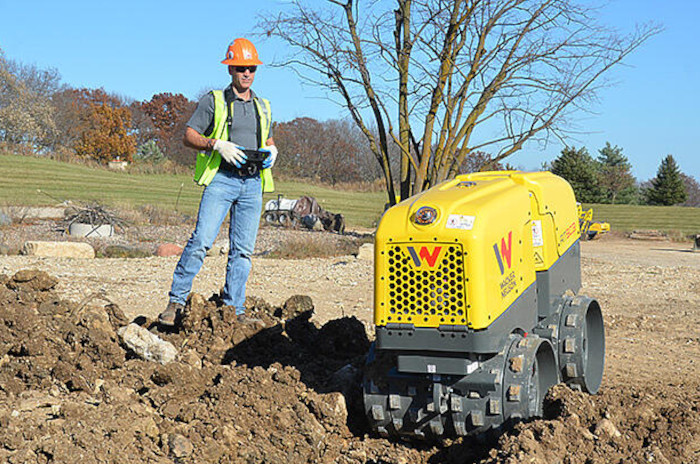 Wacker Neuson trencher roller