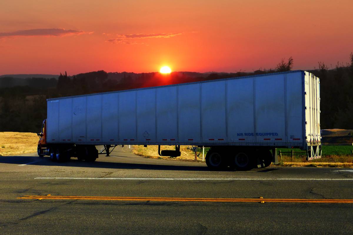 Equipemnt Radar Find agriculture, construction, transportation and material handling equipment near you today