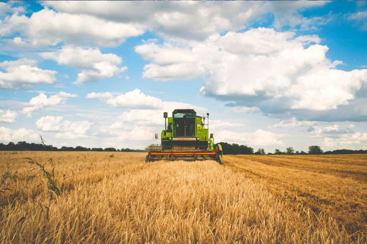 Equipemnt Radar Find agriculture, construction, transportation and material handling equipment near you today