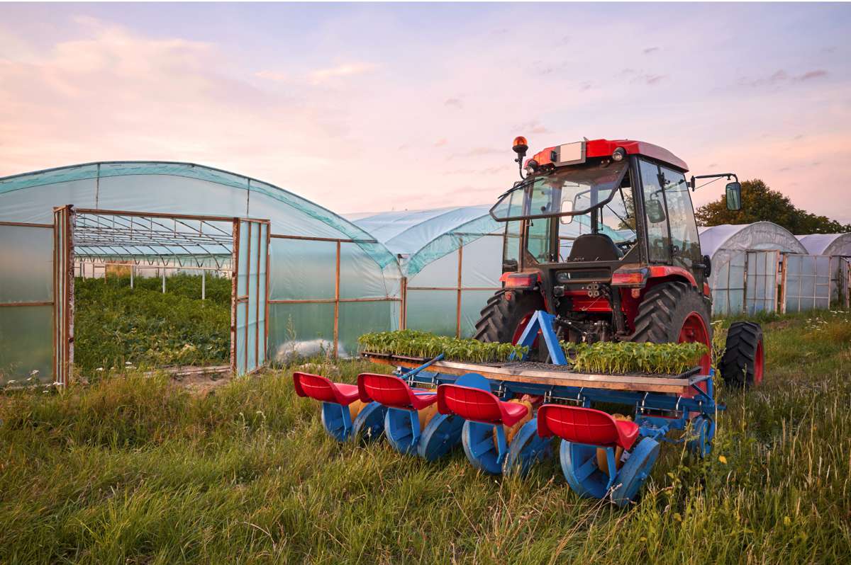 Equipemnt Radar Find agriculture, construction, transportation and material handling equipment near you today